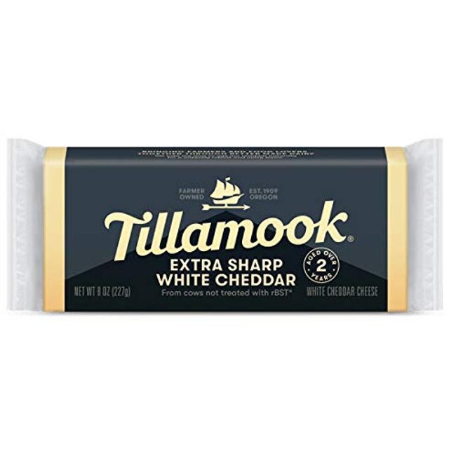 Tillamook Vintage Extra Sharp White Cheddar Cheese, 8oz