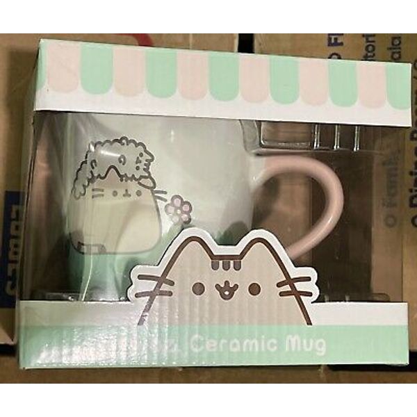 NEW CultureFly Adorable Pusheen Cat With Pet 15oz Ceramic Mug New NIB