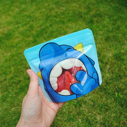 Nom Nom Kids – 10 x Reusable Snack Bags – Monster design – BPA free - No Leak, Air-tight Double Zip – ideal for Baby Led Weaning, toddlers and school snacks – Eco friendly