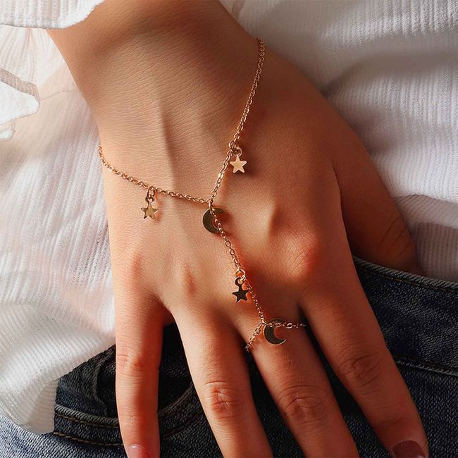 Yienate Boho Star Moon Finger Bracelets Ring Gold Stars Pendant Wrist Chains Beach Hand Chain Wedding Moon Star Band Slave Hand Harness Bracelets Bridal Hand Jewelry for Women Girls