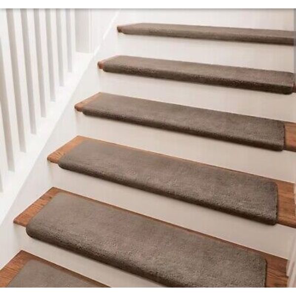 Bullnose Carpet Stair Treads Set Non-Slip Indoor Pet Friendly 9.5 x 30x1.2 14 pc