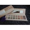 Laura Geller artistic & authentic 12 multi finish eyeshadow & face palette