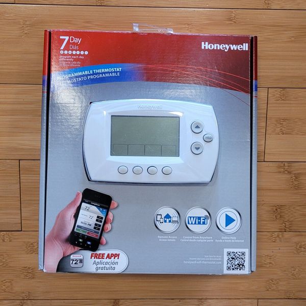 NEW Honeywell Wi-Fi 7-Day Programmable Thermostat (RTH6580WF)