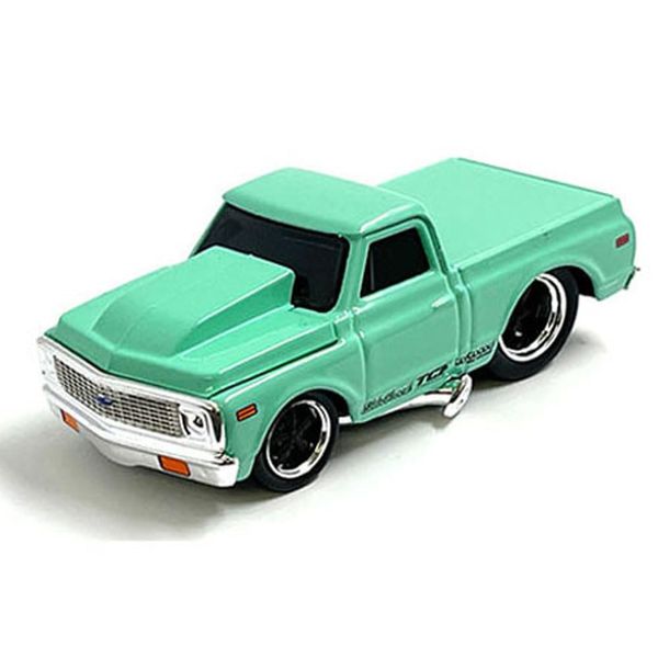 1972 Chevy C10 Pickup Truck Light Green 1/64 Diecast Model Car by Muscle Machines 15580GRN