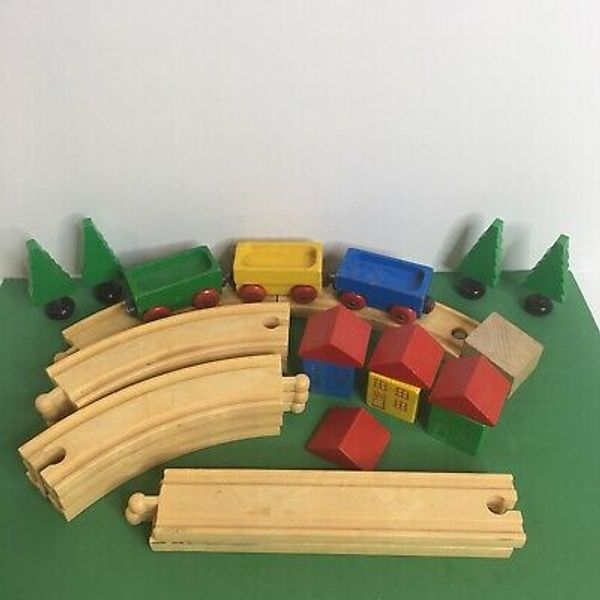 Vintage Wooden Train Set (Magnetic) Parts Cars Houses Trees Tracks Kids Toy