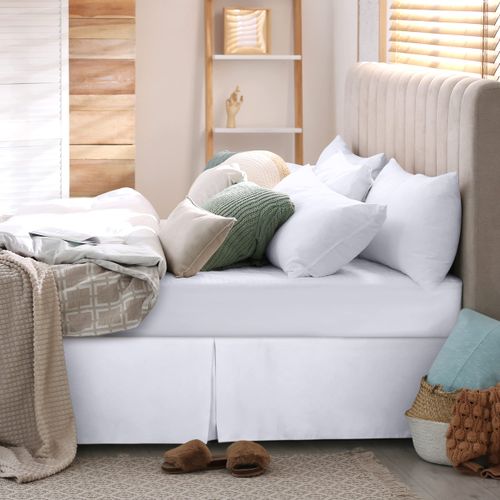 Utopia Bedding Queen Bed Skirt - Soft Quadruple Pleated Ruffle - Easy Fit with 16 Inch Tailored Drop - Hotel Quality, Shrinkage and Fade Resistant (Queen, White)
