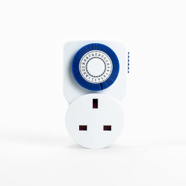 STATUS Timer Switch Mini | 24 Hour Segment Timer Light Switch | White UK Plug | S24HRMINIT6