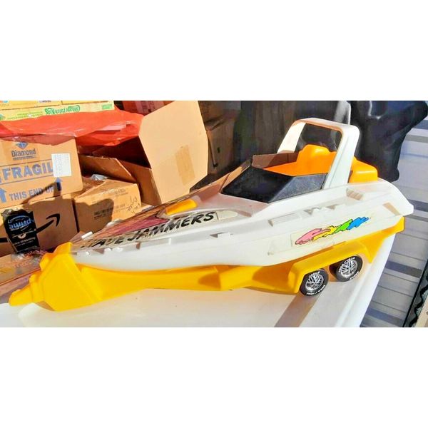 Vintage 1980s American Plastic Toys boat w/trailer (lot 2)