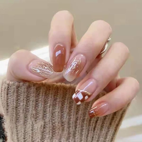 Set of 24 Nail Tips Plaid Nails Dark Brown Fake Nails For Taking Photos, Weddings, Coming-of-Age Ceremonies, Parties, After-Parties, Etc. Pearl Rhinestones