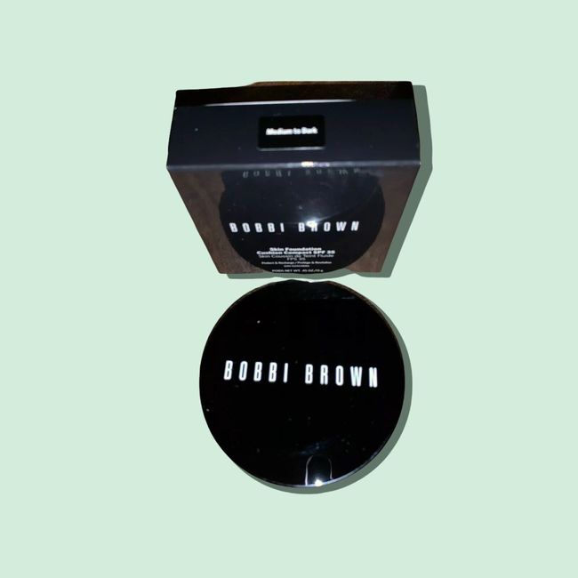 Bobbi Brown Skin Foundation Cushion Compact Medium to Dark