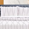PHP Beautiful Quilted Bedspread Throw Embossed Frilled Pattern Quilt Coverlets Bedspreads Throw Bedding for All Season Comforter Set - White - Single