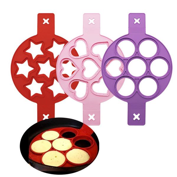 Silicone Fried Egg Mould, 3PCS Heart&Round&Star Shape Pancakes Maker for Saving Cooking Time, Insulated Biscuit Mold Baking Stencil for Fast Easy DIY Egg/Cupcake/Pastry