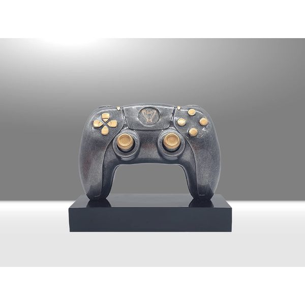 Henecka E-Sports-Pokal, Resin Gaming Controller Next Generation, Silber und Bronze, mit Wunschgravur und auswählbarem Sport-Emblem