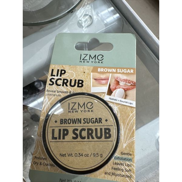 IZME Lip Scrub BROWN SUGAR gently exfoliates, leaving lips soft and smoothies