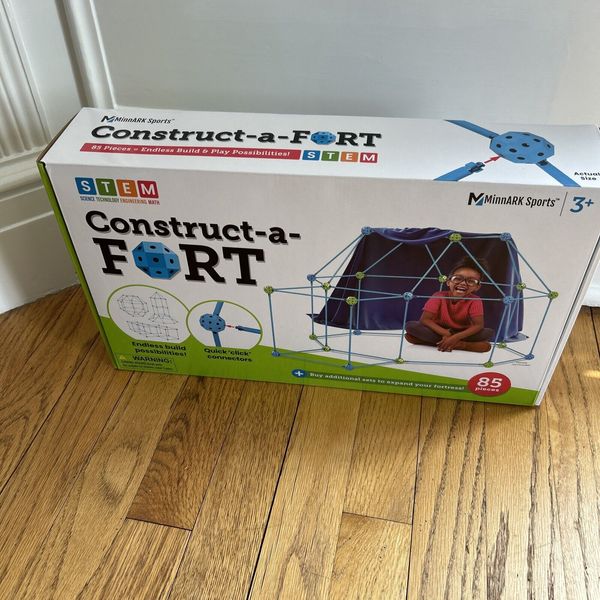 Brand New Sealed Stem Construct-a-Fort 85 Pieces Buildable Children's Playset