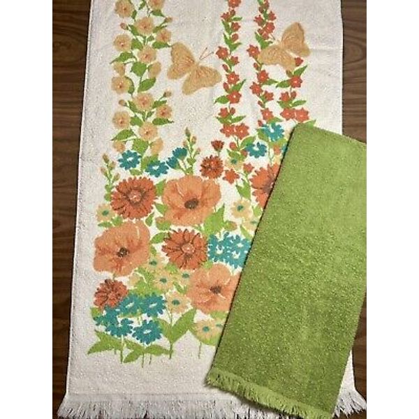 Vintage Bath Towel Set 2 Fashion Manner 70s Retro Yellow Gold Floral Fringe MCM