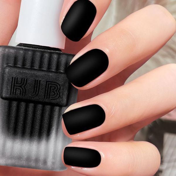 Black Nail Polish, Matte Nail Varnish Black, 12ml Matte Nail Polish, Quick Dry & Long Lasting Nail Lacquer, Dark Nail Polish Non Toxic Low Odor Nail Paint for Women Manicure Nail Art