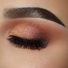 Sigma Beauty On-the-Go Eyeshadow Palette - Fiery - 9 Eyeshadow Colours in Matte, Shimmer and Metallic Finishes - Highly Pigmented Vegan Eye Makeup Palette - Clean Beauty Products