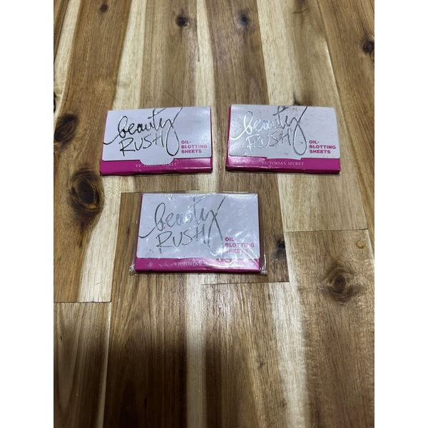 Victoria’s Secret Beauty Rush oil Rush oil blotting sheets