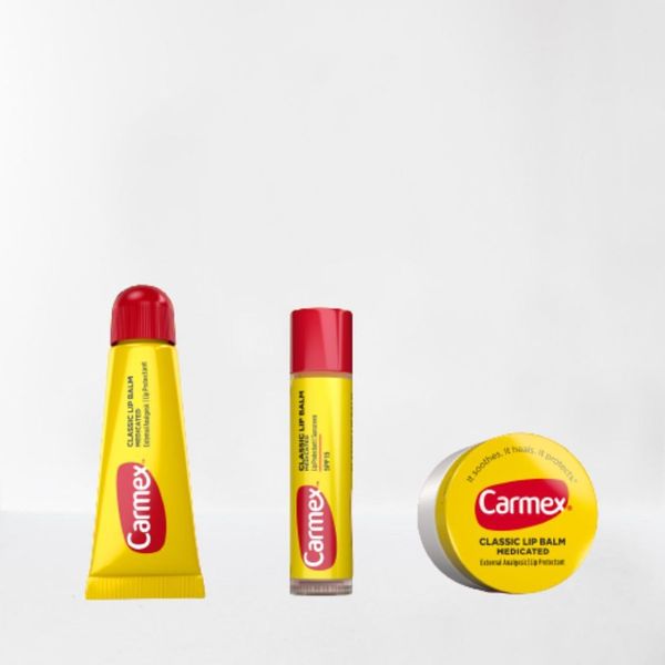 Carmex Classic Medicated 3-pack Bundle, Lip Moisturizer Tube, 0.35oz, Carmex Medicated Lip Balm Stick .15oz, Carmex Medicated Lip Balm Jar .25oz for Dry Chapped Lips