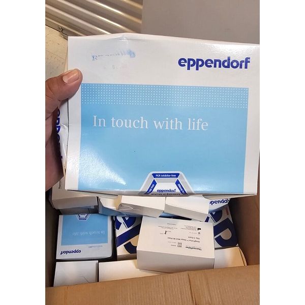 Eppendorf Centrifuge Tube 0.5 ml Safe Lock LoBind PCR Clean Total of 250 Tubes