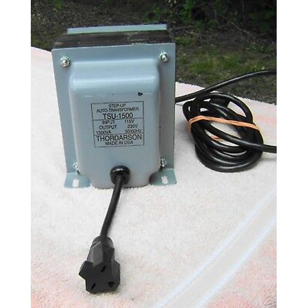 Thordarson Model TSU-1500 auto step-up transformer