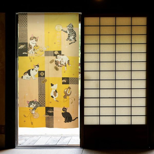 Noren Workshop 10502 Noren Cat Japanese Style Tapestry, Room Divider, Blindfold, Traditional, Auspicious Cat, 33.5 x 66.9 inches (85 x 170 cm), Painting Shichifuku Cat, Yellow