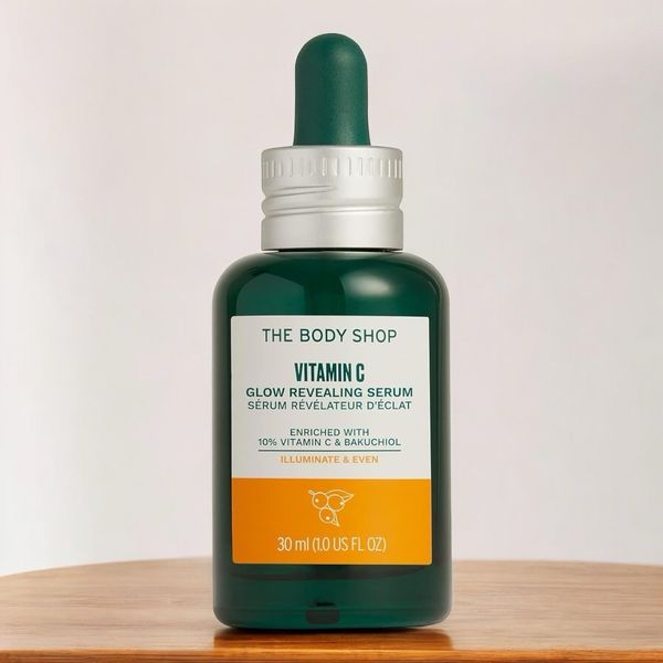 The Body Shop Vitamin C Glow Revealing Serum 1 Ounce