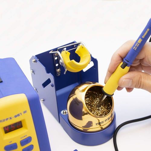 Hakko 599B Brass Soldering Iron Tip Cleaning Wire – no Water Solder Cleaner with Pot Base 599B-02