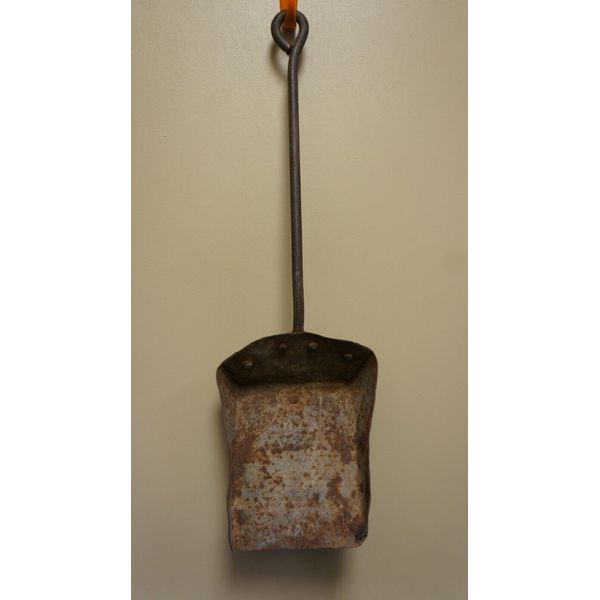 22.5 L X 6 W FIREPLACE SHOVEL