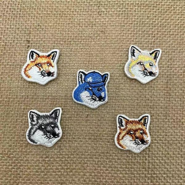 Patch Iron, Embroidered Applique Hat, Jacket, Coat, T-shirt, Jeans, Backpack, 5 Cartoon Fox Heads