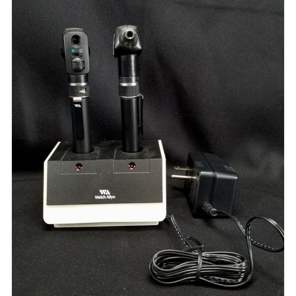 Welch Allyn Pocketscope Set w/ Otoscope Ophthalmoscope Desktop Charger + battery