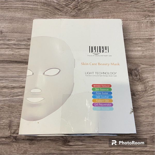 NEWKEY LED Face Mask Light Therapy, LED Facial Skin Care Mask, 7 Colors