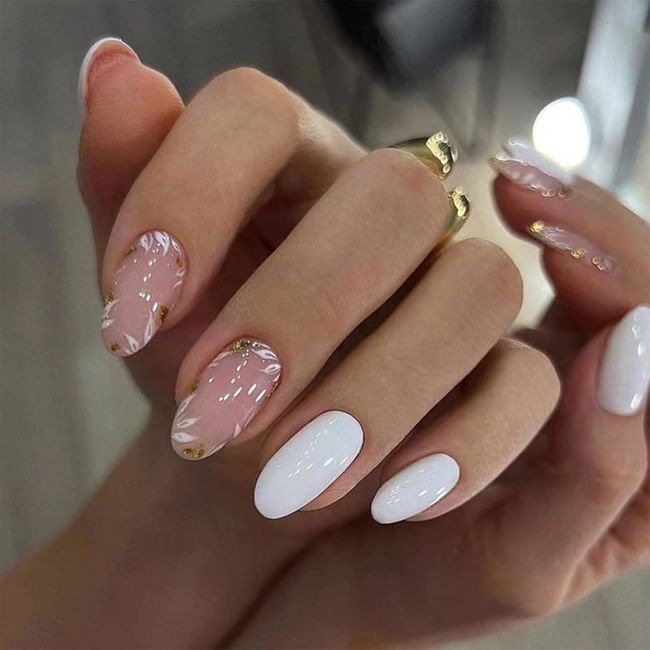 24pcs Short Almond False Nails White Pink Stick on Nails Press on Nails with Flower Pattern Removable Glue-on Nails Fake Nails Acrylic Full Cover Nails Women Girls Nail Art Accessories