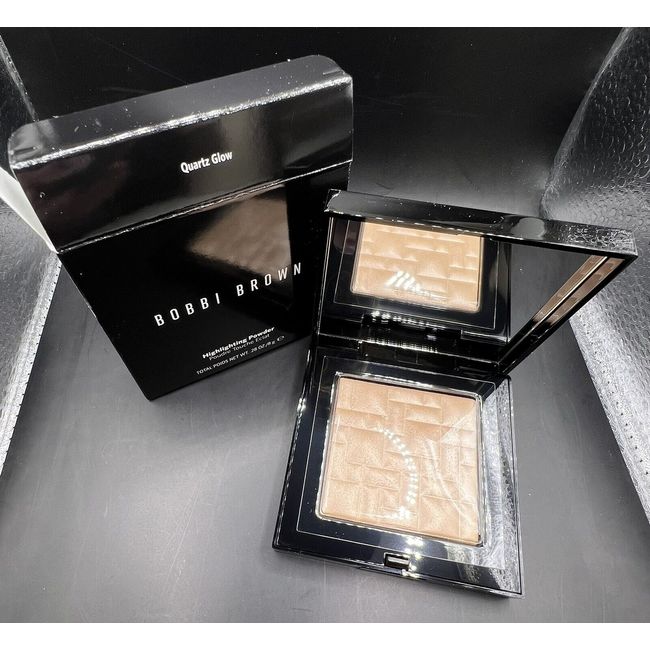 BOBBI BROWN HIGHLIGHTING POWDER QUARTZ GLOW NEW IN BOX .28 OZ