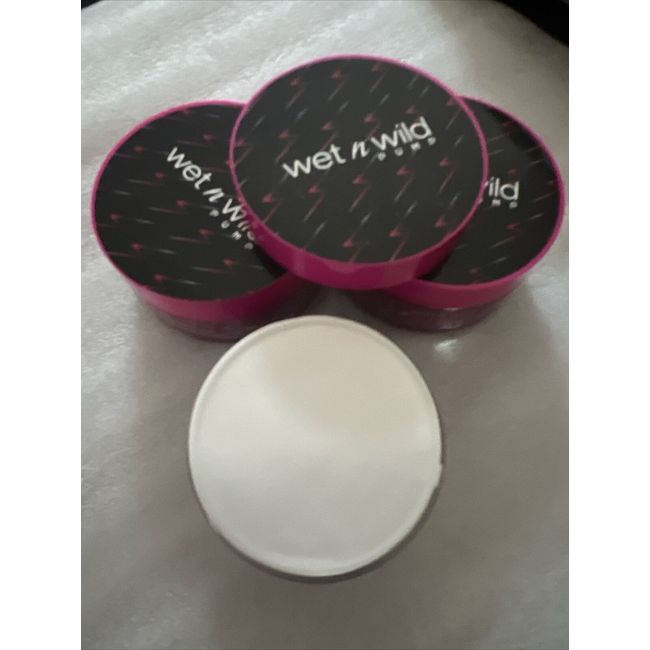 LOT OF 5Wet N Wild Tone Up Brightening Glitter Mask 193A,1.52 FL OZ / 45 mL