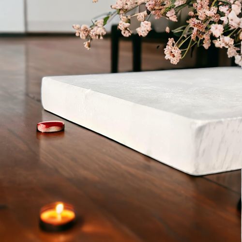 4All Selenite Crystal Square Plate Disc White Charging Slice for Healing, Cleansing and Meditation Statement Pieces Home Decoration Gift (7cm)
