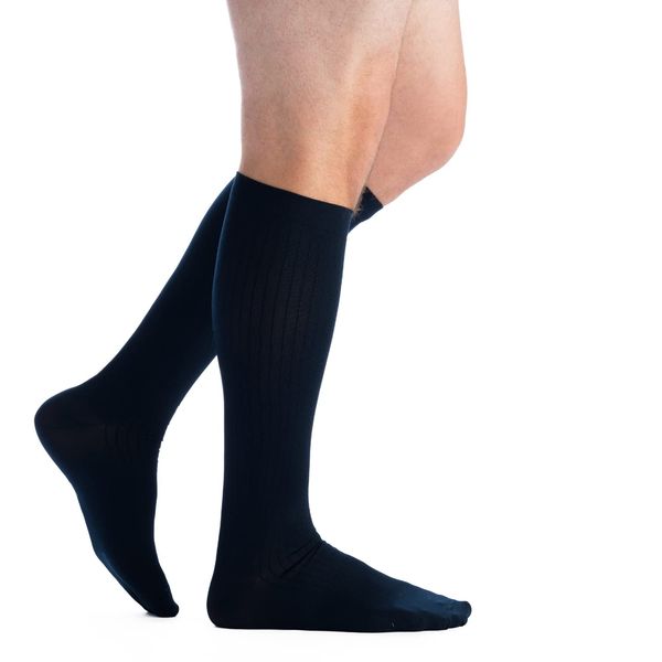 EvoNation Men’s Knee High 20-30 mmHg Graduated Compression Socks – Moderate Pressure Compression Garment