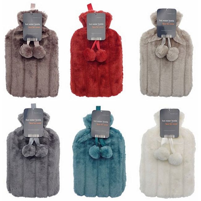 Beamfeature Hot water bottle with faux fur cover and pom poms RED