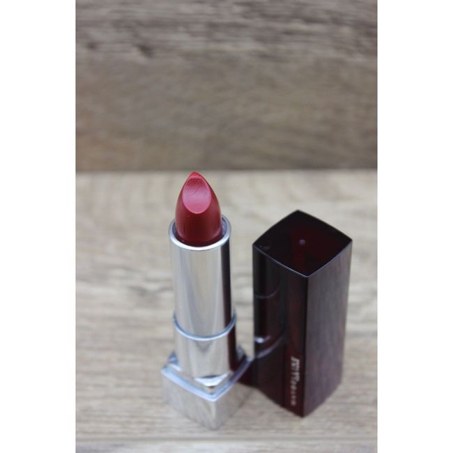 Maybelline Color Sensational cream finish lipstick 322 Wine Rush