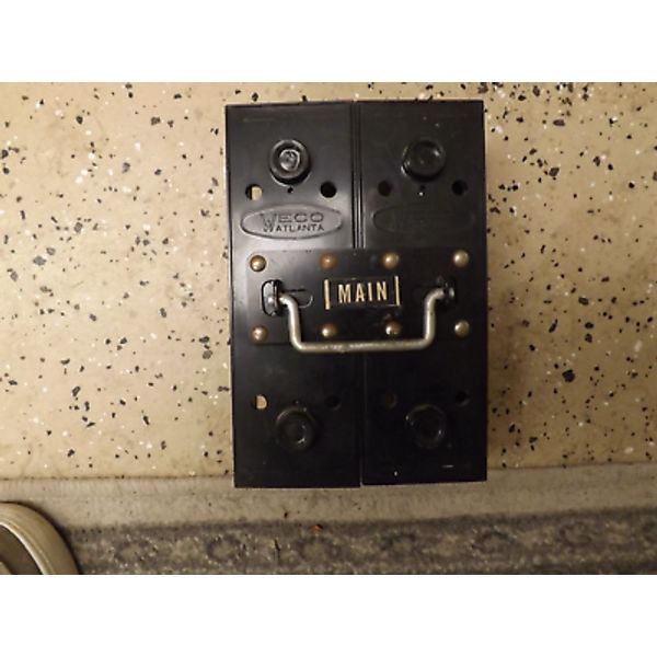 FPE Wesco 200 amp fuse pullout