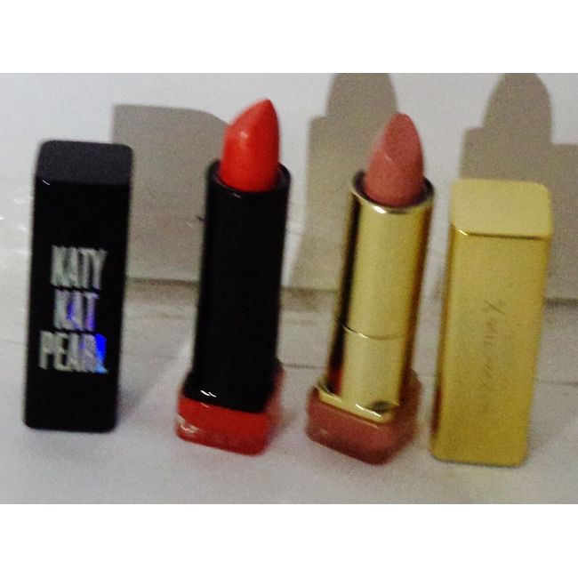 2 Shades Lipstick 1 Cover Girl READY TO POUNCE 1 Max Factor SIMPLY NUDE Sealed