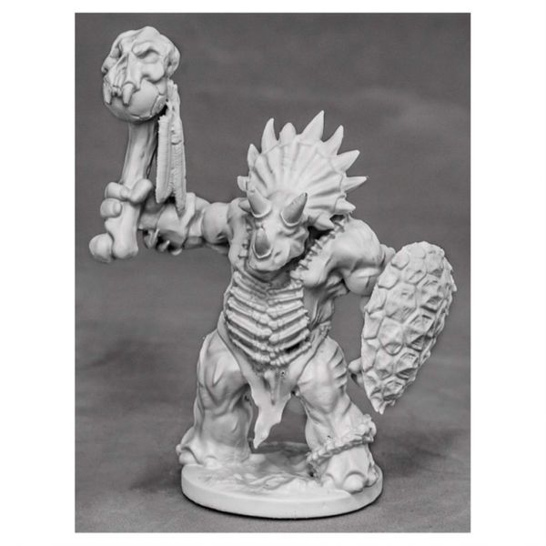 DHL: Thunderfoot Defender, Triceratops