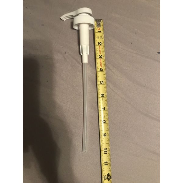 Universal Dispensing Pump | Shampoo and Conditioner Bottle Pump Dispenser