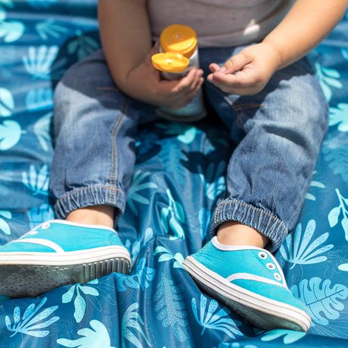 Bumkins Baby Splat Mat for Under High Chair, Babies Toddlers Eating Mess Mat, Waterproof Reusable Cloth for Arts and Crafts, Playtime Mat for Kids, Floors or Tables, Fabric 42inx42in, Blue Tropic