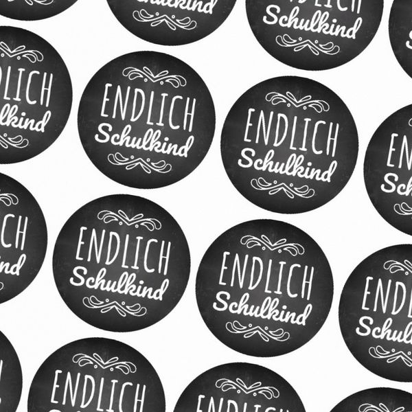 24 x Aufkleber zur Einschulung, rund 4cm - Motiv Endlich Schulkind Tafel Look - Schule/Schulkind/Eingeschult/Junge/Mädchen