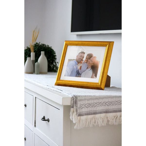 Frame Company Eldridge Mahogany, 9x7 inch, fitted with perspex