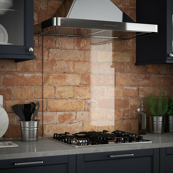 Clear Toughened Glass Splashback for Kitchen, Tempered Heat-Resistant Glass Splashbacks for Cookers – Supplied with Pre-Drilled Holes & Fixings (70 x 75cm)