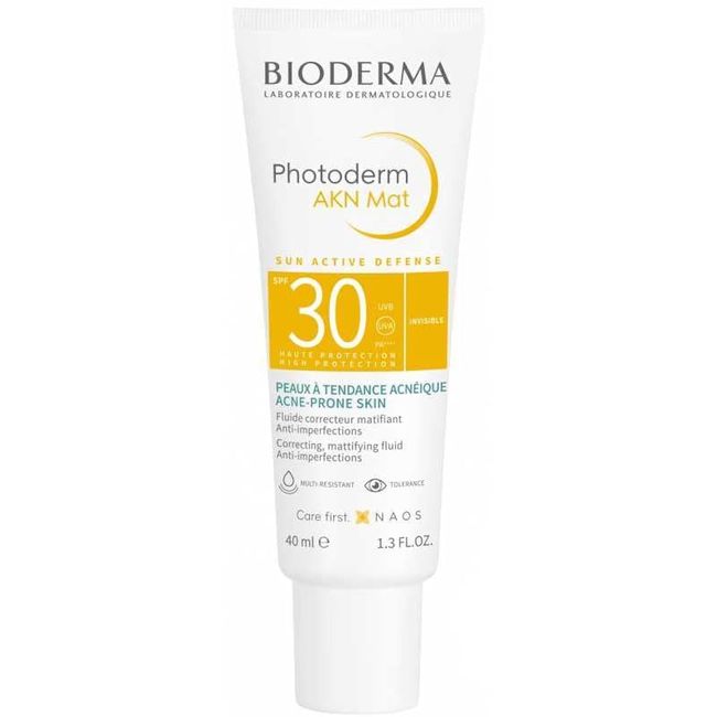 Bioderma Photoderm AKN Mat SPF30 Akne Eğilimli, Karma ve Yağlı Ciltler için Salisilik ve Glikolik Asit İçeren Sivilce Karşıtı Matlaştırıcı Etkili Güneş Kremi 40 ml