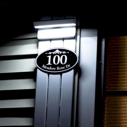 Brighticonic LED Illuminated Outdoor Address Light Waterproof - Solar House Numbers for Outside Address - Real Estate Agent Signboard Wireless Dusk to Dawn Lighting for Homes Yard Business Sign Lights 6000K Cold White